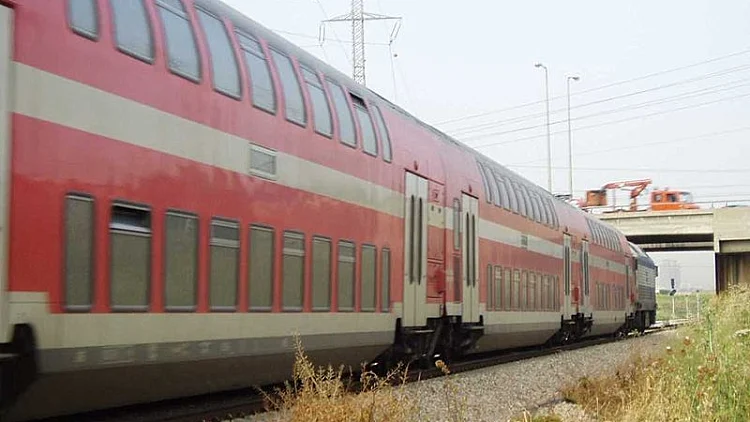 עובדי הרכבת מאיימים לשבות מיום רביעי