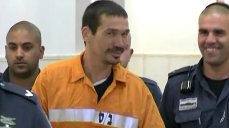 יצחק אברג'יל בדיון בביהמ"ש על בקשתו לחזור לארה"ב