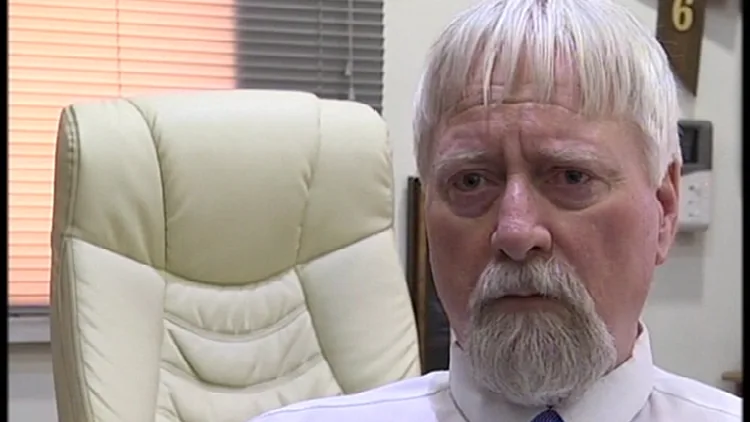 עו"ד מנחם בלום