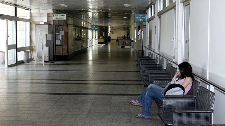 אוניברסיטת תל אביב מסדרון