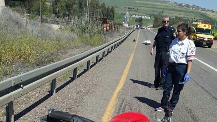 תאונת אופנוע ליד קיבוץ אלומות