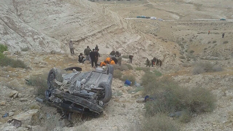 פצוע קשה בהידרדרות ג'יפ במדרון בצפון ים המלח | חדשות 13