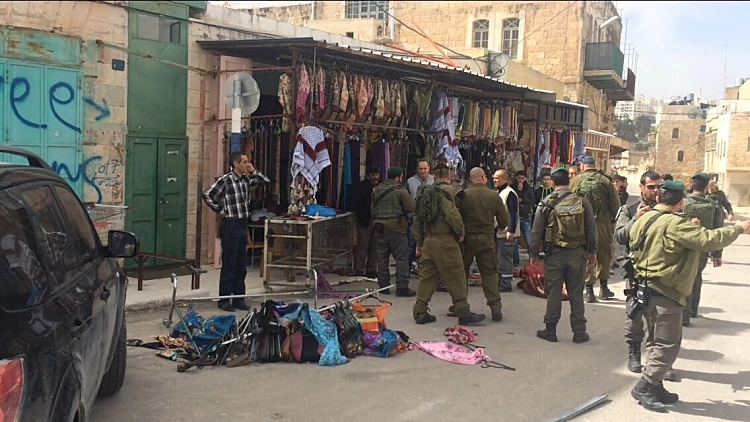מהומות בין יהודים לערבים בחברון בזמן יום ציון 21 שנה לטבח של ברוך גולדשטיין