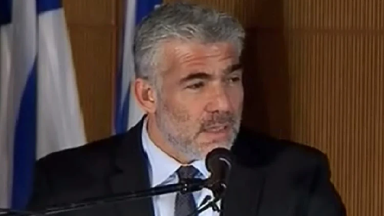 שר האוצר יאיר לפיד נואם בכנס של אגף התקציבים באוצר