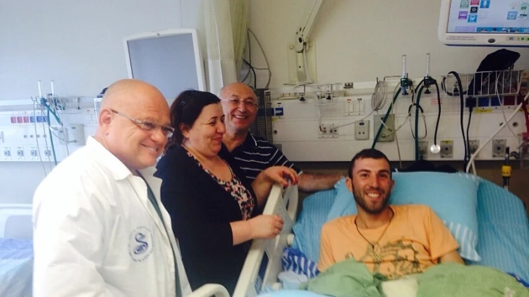 האסון בנפאל: נדב שהם הובא למנוחות. פצועים שנחתו: "הטבע הוכיח כמה הוא ארור" | חדשות 13