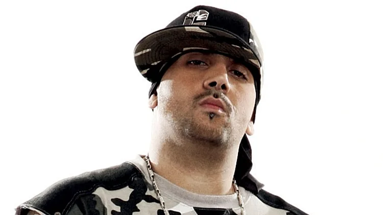 הצל - יואב אליאסי