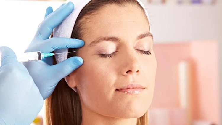 סדר יום חדש: איך בוטוקס ישפר לנו את מצב הרוח?