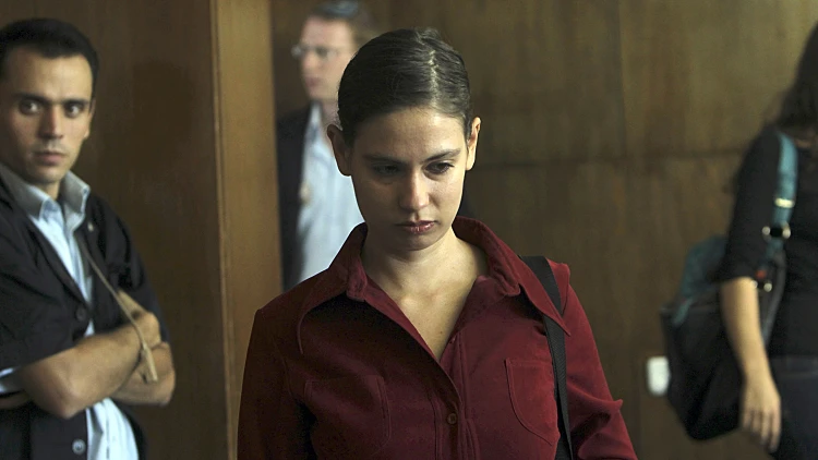 ענת קם בבית המשפט