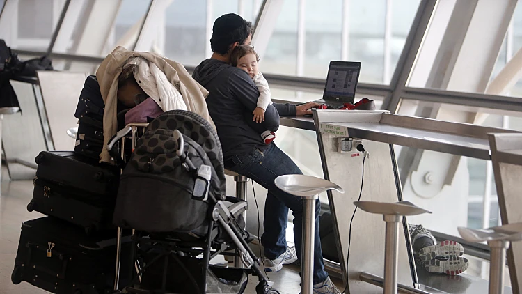 שביתה של חברות התעופה בשל הסכם "שמיים פתוחים"