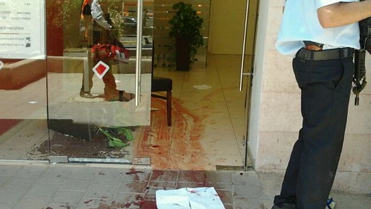 אירוע הירי בבנק בבאר שבע שבו נרצחו 4 בני אדם