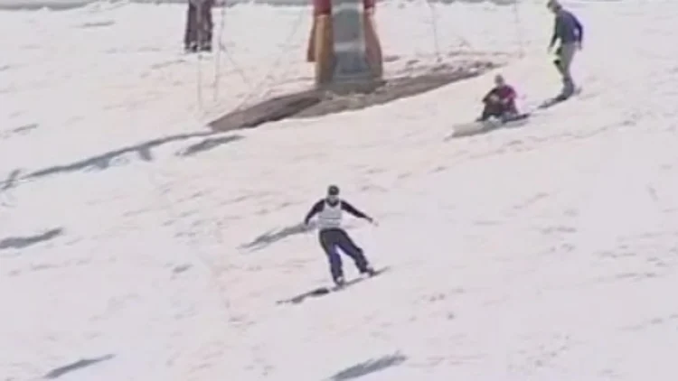 מאות אלפי ישראלים יצאו לטייל: "נהנים, שמש, חופש, חג שמח לכולם"