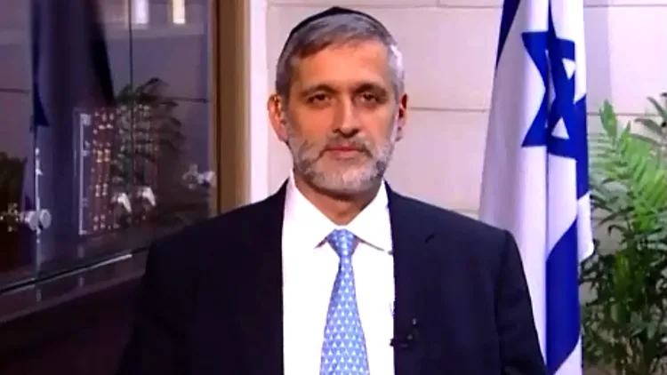 אלי ישי בראיון לחדשות 10 בעקבות דחיית גירוש ילדי העובדים הזרים
