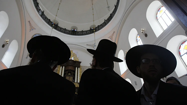 מהפכת "מי טו" החרדית: כיצד השתנה היחס לפגיעות מיניות?
