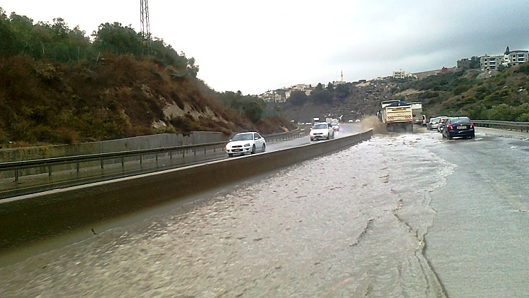 כביש ואדי ערה מוצף