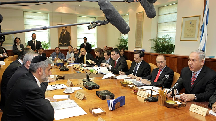 אתם יודעים מה השרים שלכם עשו בקדנציה האחרונה?