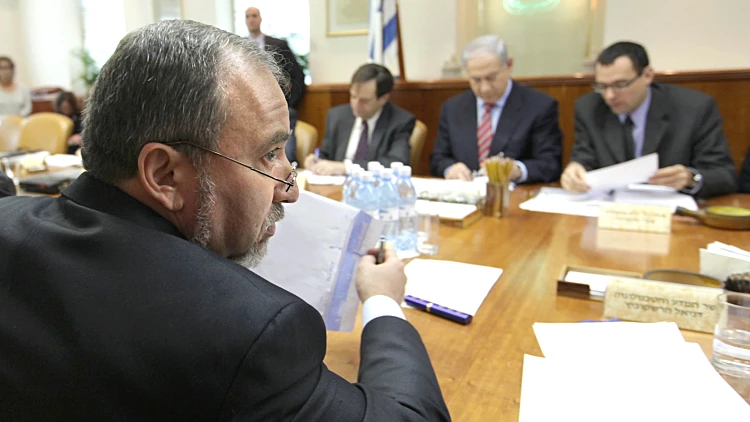 אביגדור ליברמן בישיבת ממשלה