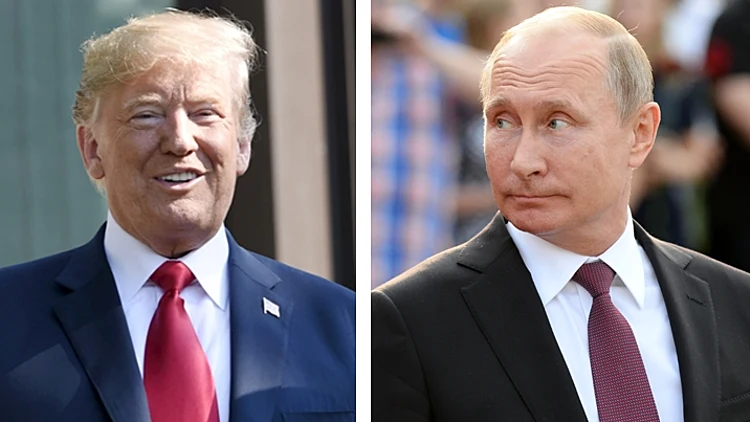 טראמפ הטיל סנקציות על רוסיה: "מקווה שפוטין יפעל בהיגיון"