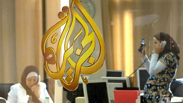 דיווח: עיתונאי אלג'זירה עצור בישראל