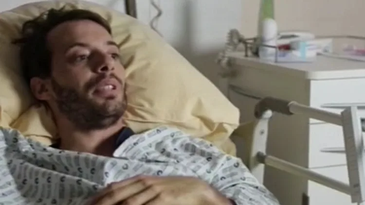 התייר הצרפתי שנפצע בפיגוע בברצלונה ומחפש את הישראלי שהציל את ילדיו