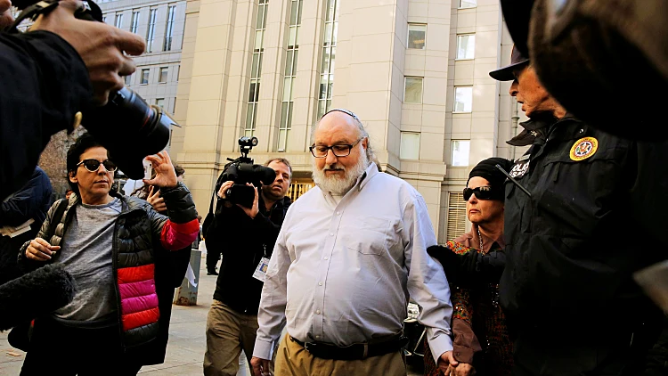 פולארד בעוד ניסיון לערער על תנאי שחרורו: הסירו ממני את האזיק האלקטרוני | חדשות 13