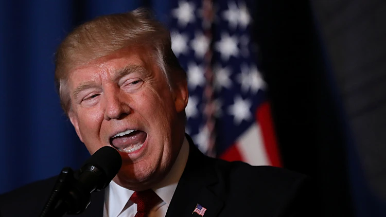 דונלד טראמפ מודיע על תקיפה אמריקנית בסוריה