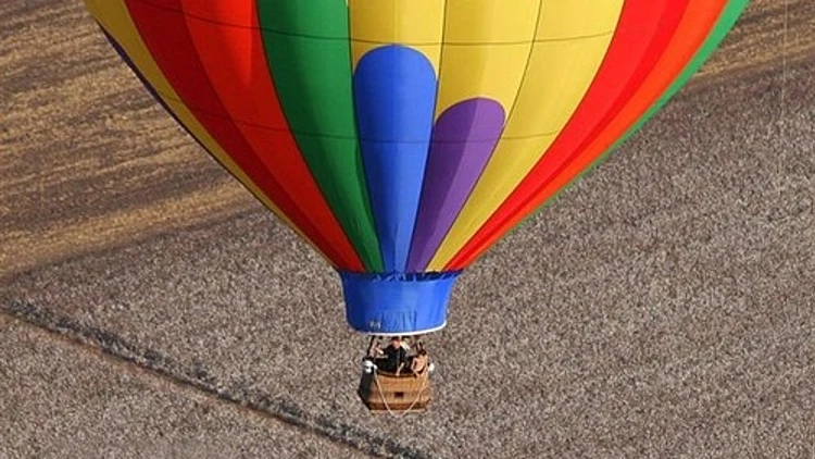 קיבוץ רוחמה- כדור פורח