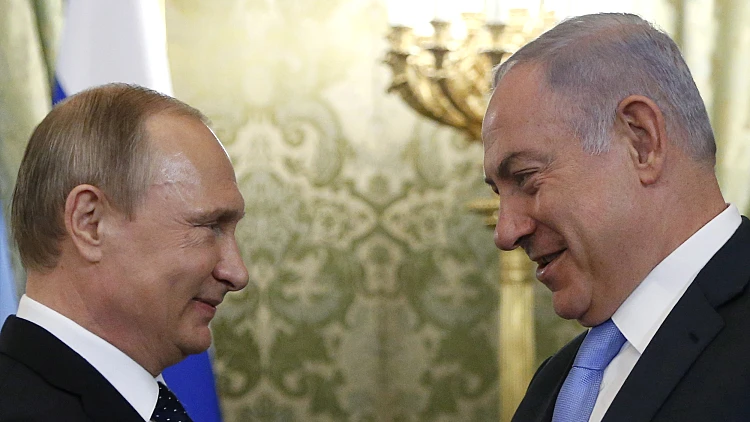 פוטין: "תומך בפתרון שתי המדינות; 'עסקת המאה' לא ברורה"