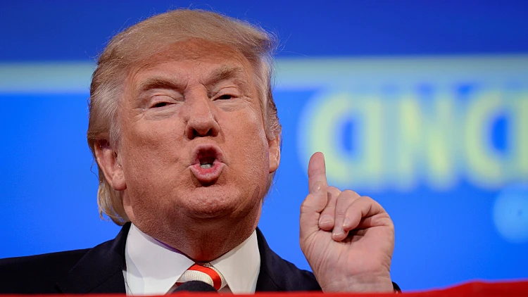 התנהלות טראמפ ברקע הנסיגה מסוריה חריגה אפילו עבורו • פרשנות