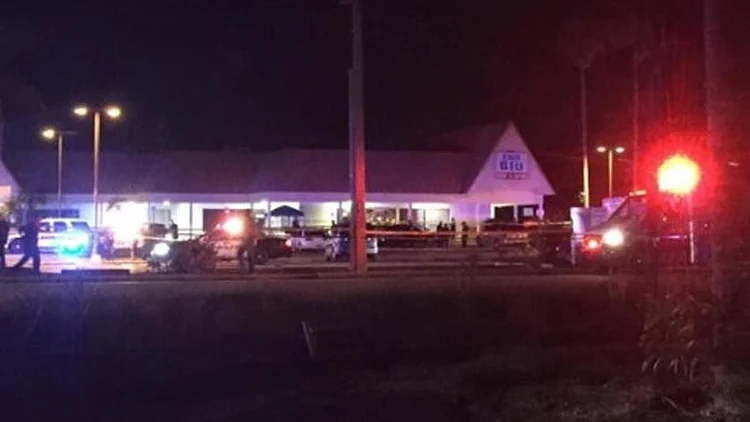 מועדון בלו קלאב