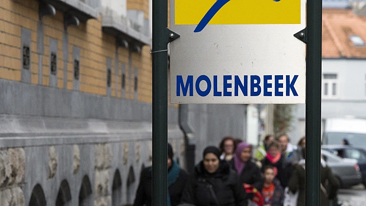 מולנבק, שכונת מגוריהם של מבצעי הפיגוע בפריז