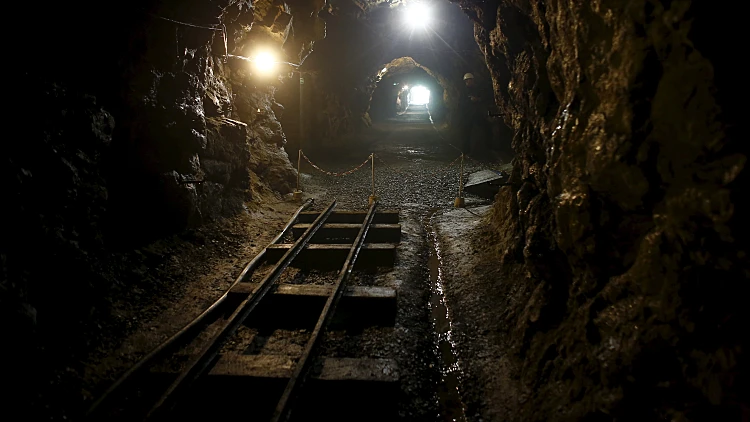 לא רק זהב: ההיסטריה והמסתורין סביב הרכבת הנאצית שאותרה בפולין