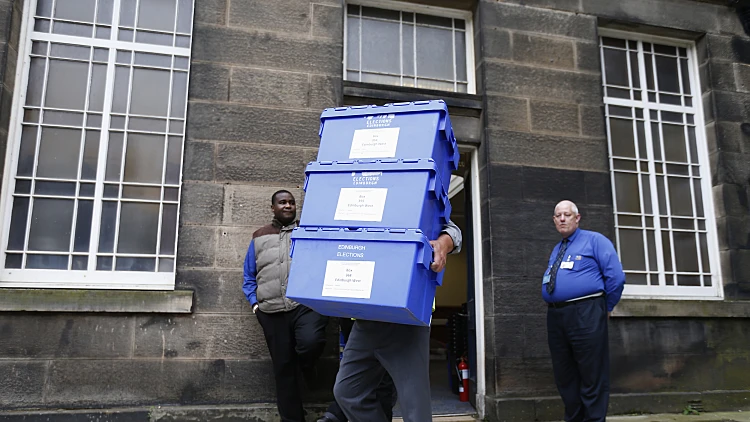 בסקוטלנד מתכוננים לבחירות הגורליות