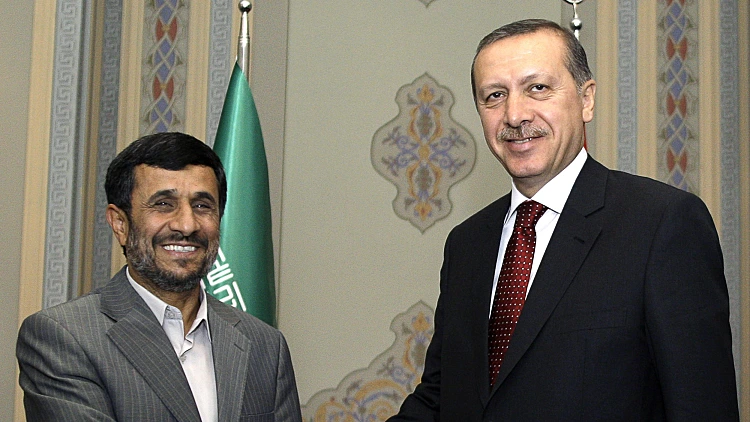 המשחק הכפול של טורקיה: מנתקים יחסים, אך מציבים רדאר שיגן על ישראל | חדשות 13