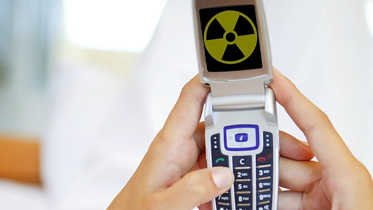מכשיר עם קרינה