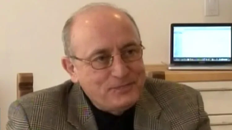 מוחסיין סזגרה, דוברו של השאה האייתוללה חומייני