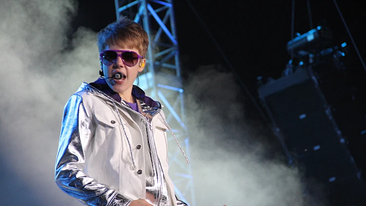 ג'סטין ביבר בהופעה: לייב בלוגינג