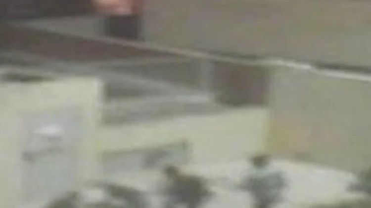 תיעוד תקיפה בפתח תקווה