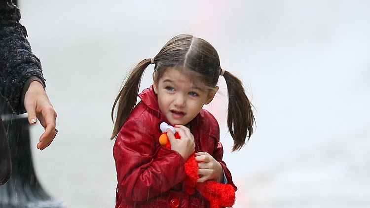 הבת של קייטי הולמס וטום קרוז