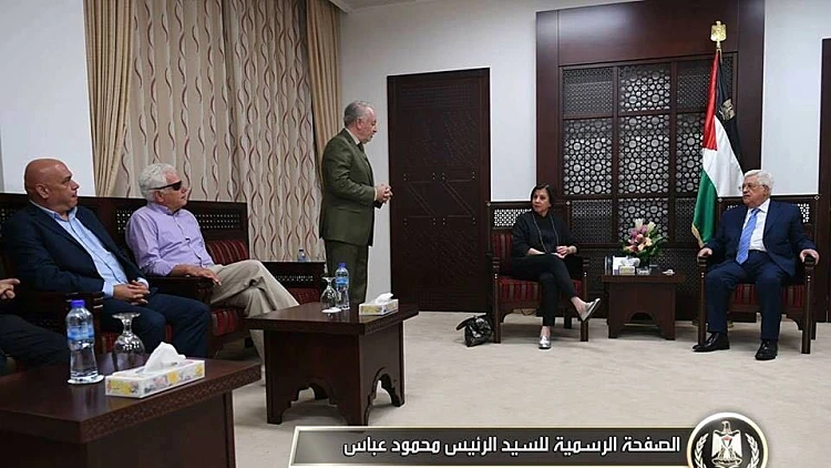 פגישת גלאון-אבו מאזן