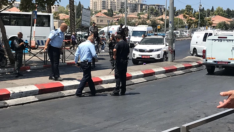 זירת פיגוע הדקירה סמוך לשער שכם