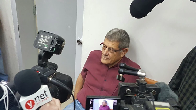 איש העסקים מיקי גנור בדיון בית המשפט בהארכת מעצרו