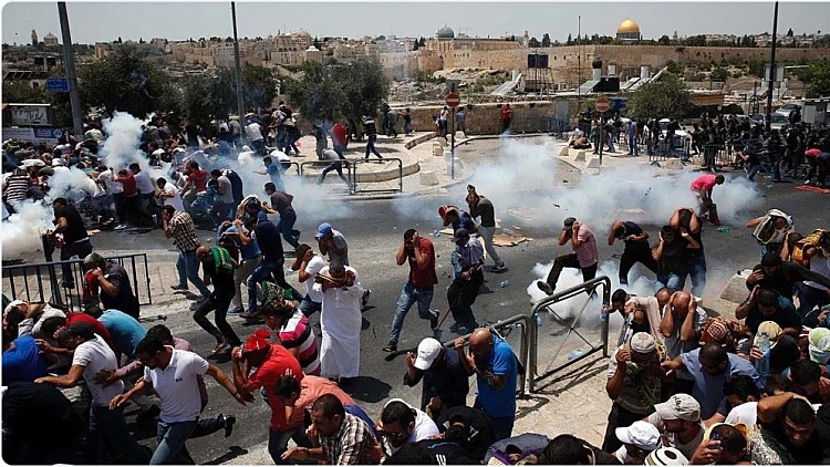 הפרות סדר סביב שער האריות והר הבית