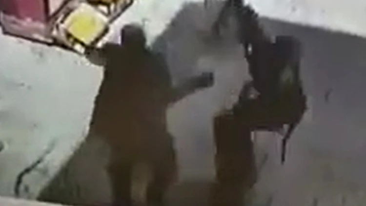 תיעוד מהשניות הראשונות של הפיגוע בשער האריות בירושלים