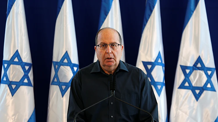 יעלון בהצהרה על התפטרותו