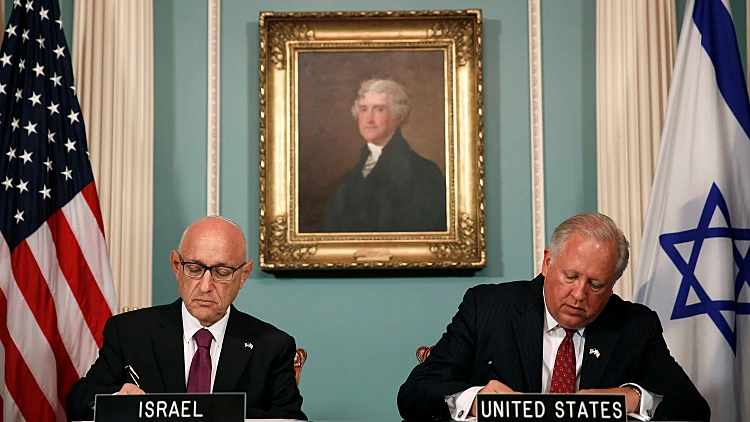 החתימה על הסכם הסיוע האמריקני