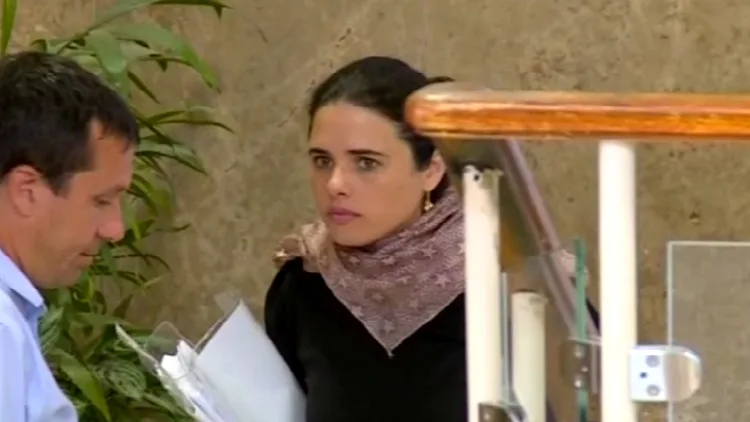 שרת המשפטים, איילת שקד