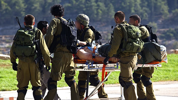 הקצין שנפצע בפיגוע: "הבנתי שזה מחבל ויריתי"