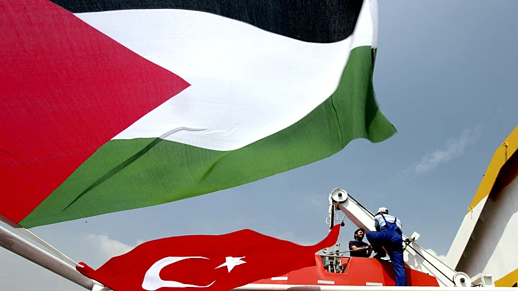 המאבי מרמרה עוגנת בטורקיה