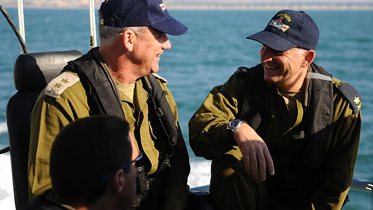 הרמטכ"ל, בני גנץ, ומפקד חיל הים, רם רוטברג