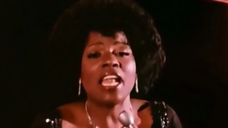 גלוריה גיינור